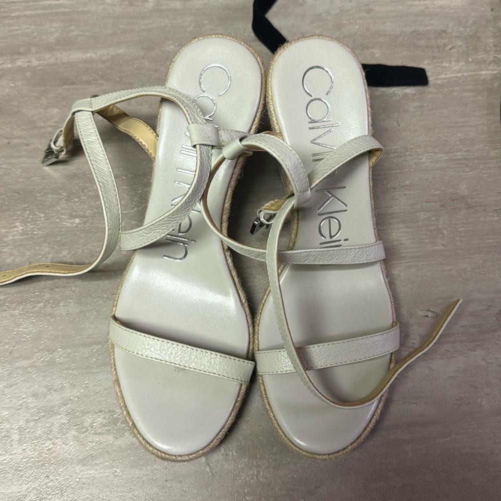 Calvin Klein 2inch wedges